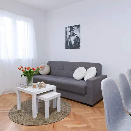 Apartman Duplex Blandona *